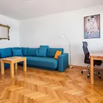 Apartment Sea Chic Near Old Town, Amazing View